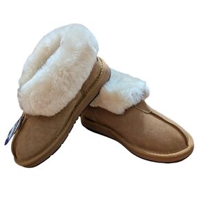 NWT Ugg Classic Slipper Rubber Sole Woman's US 6 Men's 5 Chestnut
